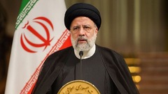 ヘリ墜落で大統領死亡、今後の動きは　イラン