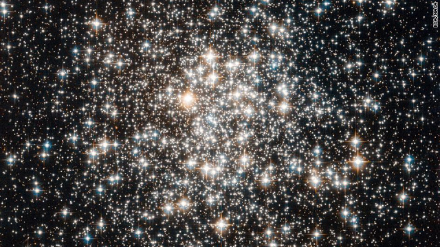 ハッブル宇宙望遠鏡がとらえた球状星団「メシエ（Ｍ）１０７」の画像 写真提供＝ESA/NASA