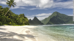 ５位はアメリカ領サモア。トゥトゥイラ島はアメリカン・サモア国立公園など見所は多いが、マヌア諸島のオフ島もおすすめだという　(C) American Samoa Visitors Bureau