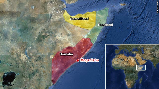 ソマリアは、ソマリランド（黄）とプントランド（緑）、首都モガディシオのあるソマリアの３地域に分かれる