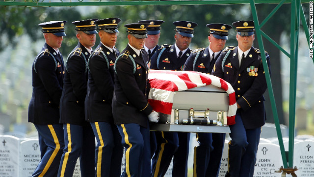 米国防総省によれば、２０１２年に約３５０人の米兵が自殺した