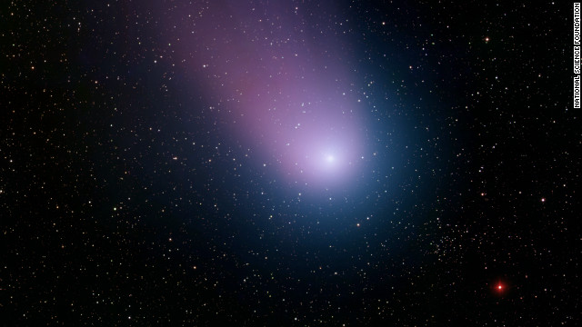 アイソン彗星もどこまで明るくなるか未知数。写真はニート彗星＝２００４年５月、NATIONAL SCIENCE FOUNDATION提供