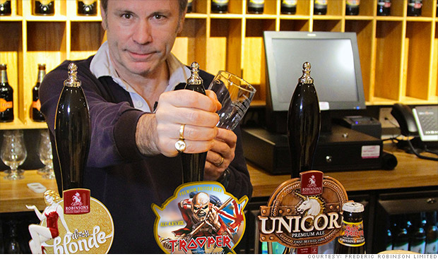 アイアン・メイデンが英ビールメーカーと手を組んだ＝FREDERIC ROBINSON LIMITED提供