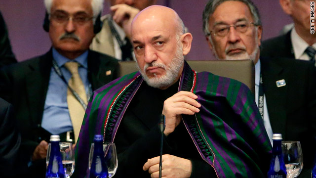 アフガニスタンのカルザイ大統領。タリバーンとの和平交渉を進めている