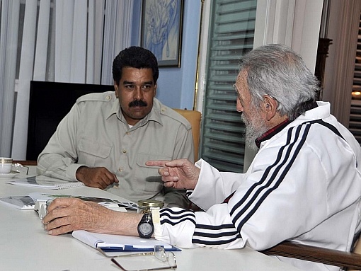 ベネズエラのマドゥロ大統領（左）＝ベネズエラ政府提供