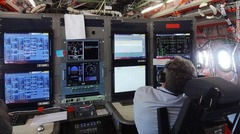 飛行試験中、試験機に搭載されている飛行制御機器からフランスのトゥールーズにあるエアバスの本社に随時データが送信される