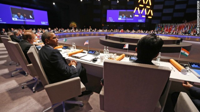 オランダ・ハーグで開かれた核保安サミットに参加するオバマ大統領ら各国首脳