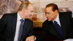 ロシアのプーチン首相（当時）と＝２０１０年４月２６日、イタリア・レスモ