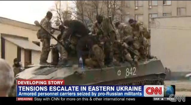 新ロシア派のメンバーに奪われたウクライナ軍の車両