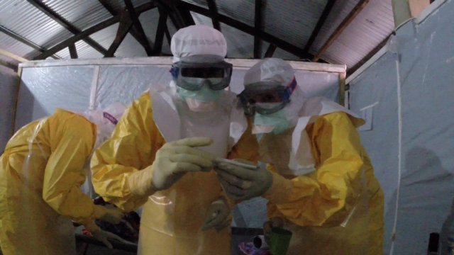 エボラ出血熱の感染者は西アフリカ３カ国で１０００人を超えた＝国境なき医師団提供