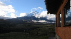 コトパクシ山（エクアドル）