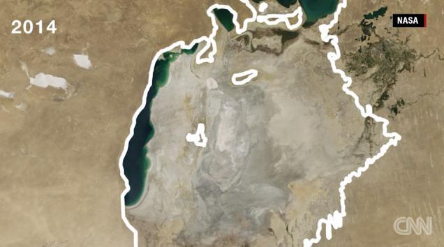 かつて世界で４番目の湖面面積を誇ったアラル海がほとんど消滅