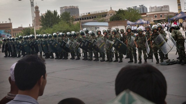 新疆ウイグル自治区では最近、暴力事件の多発などにより、治安部隊が増強されている