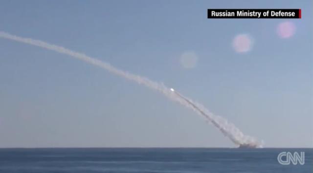潜水艦から巡航ミサイルを発射するなどロシアの投入戦力は拡大＝ロシア国防省