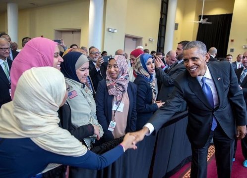 オバマ大統領が米国内のモスクを初訪問した＝Pete Souza/White House