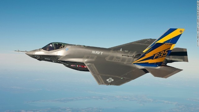 実戦での性能確認前のＦ３５の大量発注に懸念が示された