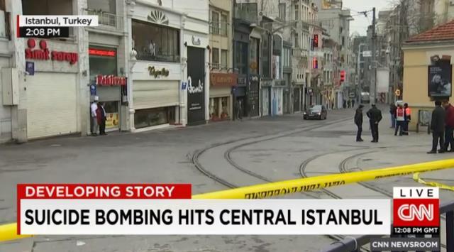 トルコのイスタンブール中心部で自爆テロが発生し、少なくとも４人の死者が出た