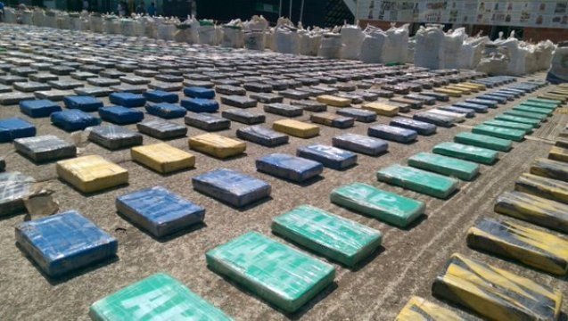 ８トンを超えるコカインが押収された＝コロンビア警察