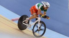 パラリンピックの自転車レースで事故、イラン人選手が死亡