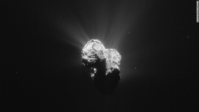 ロゼッタが撮影したチュリュモフ・ゲラシメンコ彗星（６７Ｐ）