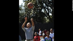 バラク・オバマ第４４代大統領は運動好きだ。ワークアウト用の音楽リストを公開してもいる。バスケットボールも大好きなほか、定期的にゴルフも行う