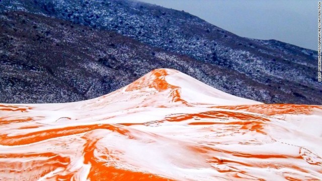 サハラ砂漠で３７年ぶりの積雪が観測された