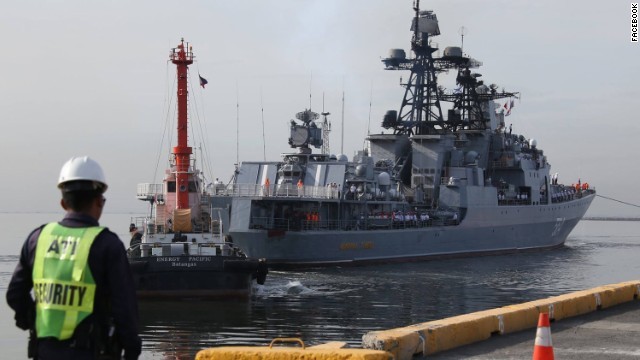 ロシア軍艦２隻がフィリピンに寄港した