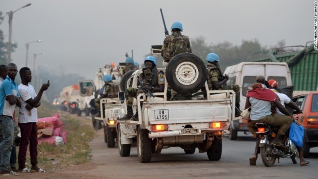 コートジボワール・ブアケに到着した国連平和維持活動部隊