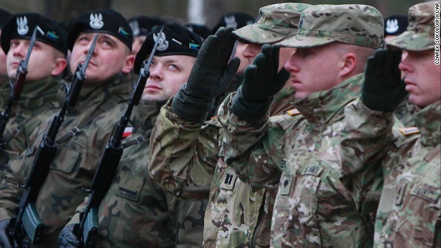 米兵４０００人がポーランドに配備された