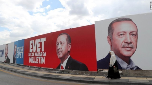 トルコでの国民投票について国際監視団からは批判の声も出ている