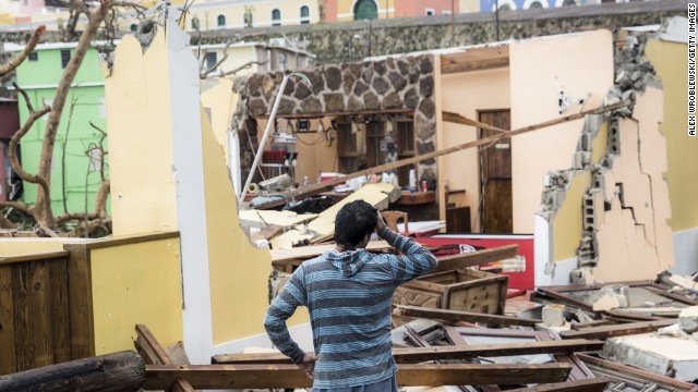 ハリケーンで甚大な被害を受けたプエルトリコの首都サンフアンにある住宅
