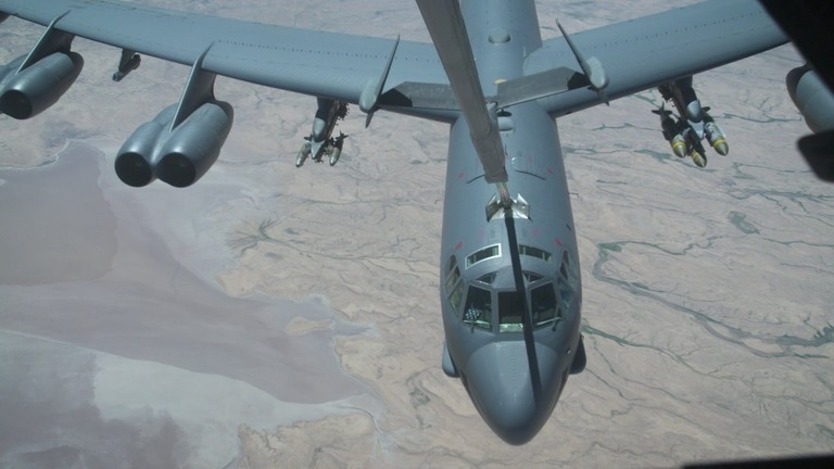 米当局者によれば、Ｂ５２爆撃機が南沙諸島近くを飛行した