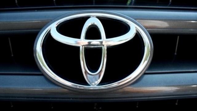 トヨタが配車サービスのグラブに約１１００億円を出資