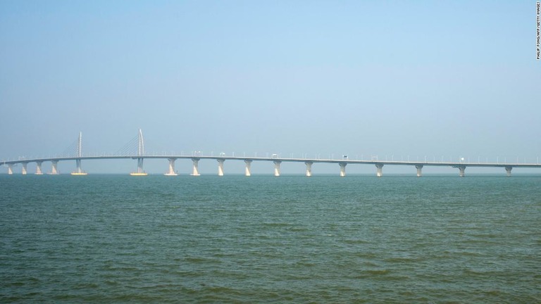海上橋が結びつける３都市の未来に注目が集まっている