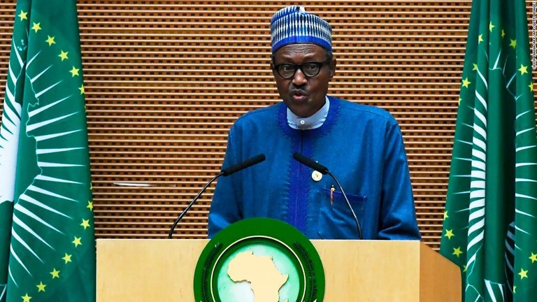 ナイジェリアのブハリ大統領。住民同士の対立激化に懸念を示した/SIMON MAINA/AFP/AFP/Getty Images