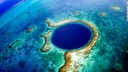 カリブ海の巨大陥没穴「グレートブルーホール」、海底探査で謎解明へ