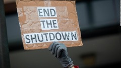 米政府機関閉鎖、史上最長の２２日目に　解決の気配なし
