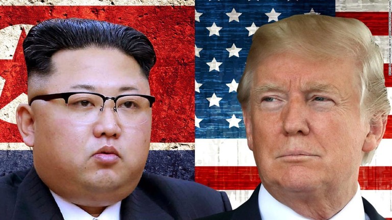 トランプ米大統領（右）が、北朝鮮への制裁を強化しない方針を明言した/Photo Illustration: Getty Images/Shutterstock/CNN