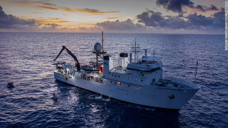 調査チームはマリアナ海溝に加え、これまでに大西洋のプエルトリコ海溝やインド洋のジャワ海溝などの調査も行った/Courtesy Discovery/Five Deeps Expedition