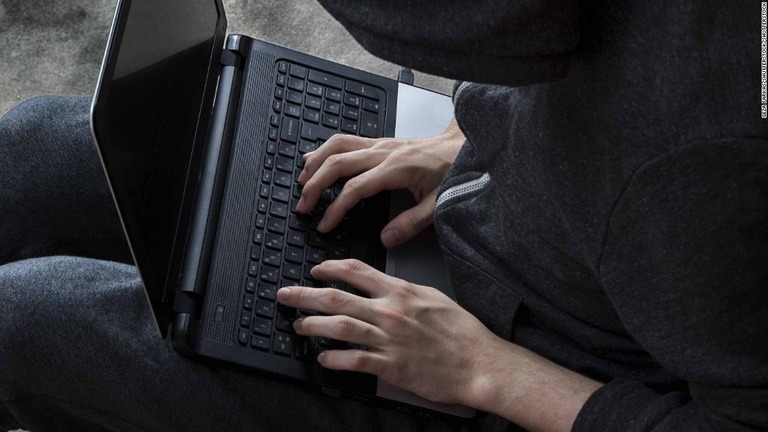 コンピューターがランサムウェアに感染した米自治体がハッカーへの身代金支払いを決定/Geza Farkas/Shutterstock/Shutterstock