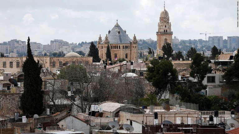 エルサレムにあるシオンの山で、聖書の記述を裏付ける考古学的遺物が見つかった/Thomas Coex/AFP/Getty Images