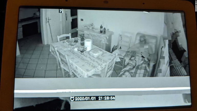 シャオミ製カメラからグーグル・ネスト・ハブにストリーミング配信したときに表示された他人の家の画像。掲示板サイトＲｅｄｄｉｔに投稿された/courtesy Dio V