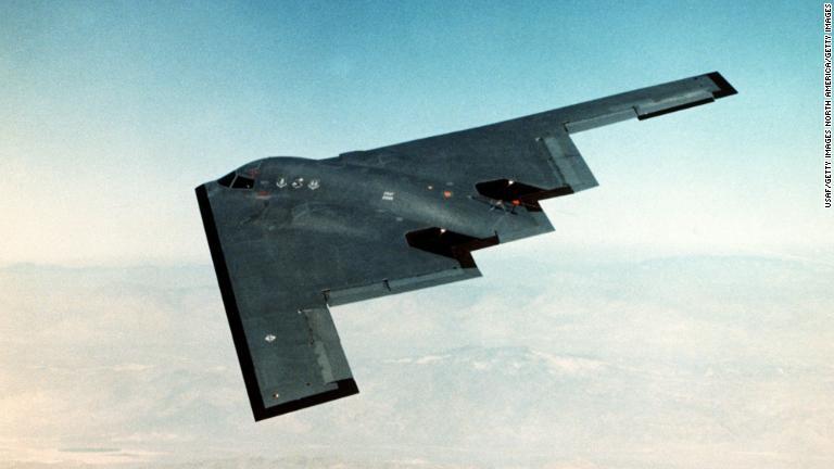 ノースロップ・グラマンのＢ２スピリットは１９８９年に初飛行した。２１機が米空軍で就役中だ/USAF/Getty Images North America/Getty Images