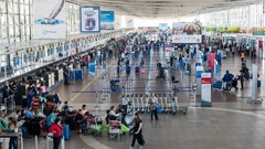 武装集団が１６億円強奪、空港で警備車両襲撃　チリ