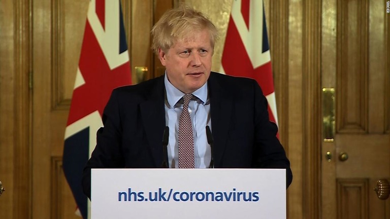 ジョンソン英首相。新型コロナ対応策が不十分だとの批判を受け、対策を強化した/UK POOL