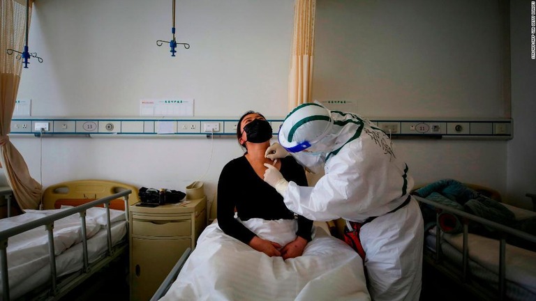 中国本土で新型コロナウイルスの新規感染者がゼロになった/STR/AFP/AFP via Getty Images