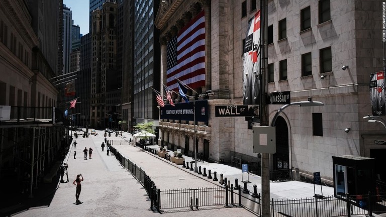 １１日の米株式相場は大幅安で取引を終えた＝米ニューヨーク証券取引所/Spencer Platt/Getty Images