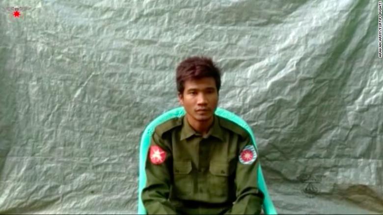 動画は７月にミャンマー軍と敵対する武装組織「アラカン軍」が撮影した/Arakan Army/Fortify Rights