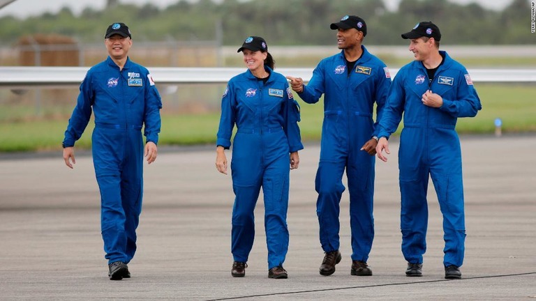 野口聡一さんと米航空宇宙局（ＮＡＳＡ）の宇宙飛行士３人が搭乗する宇宙船が１４日に打ち上げられる/Terry Renna/AP