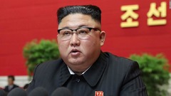 北朝鮮が戦術核兵器や新弾頭、原潜を開発　金委員長が言明
